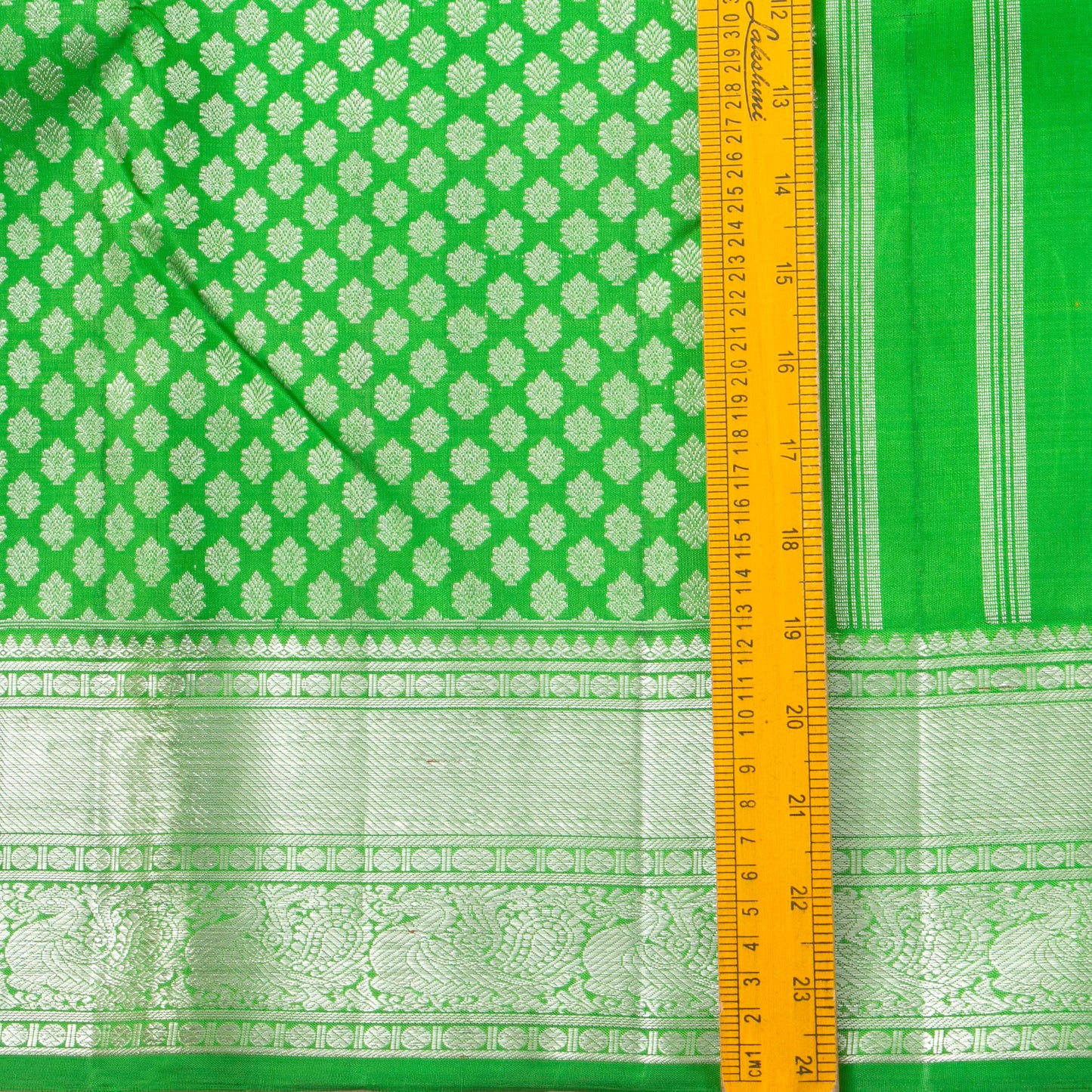 Green Kanchipuram Silk Saree For Wedding Wear PV NYC 1393