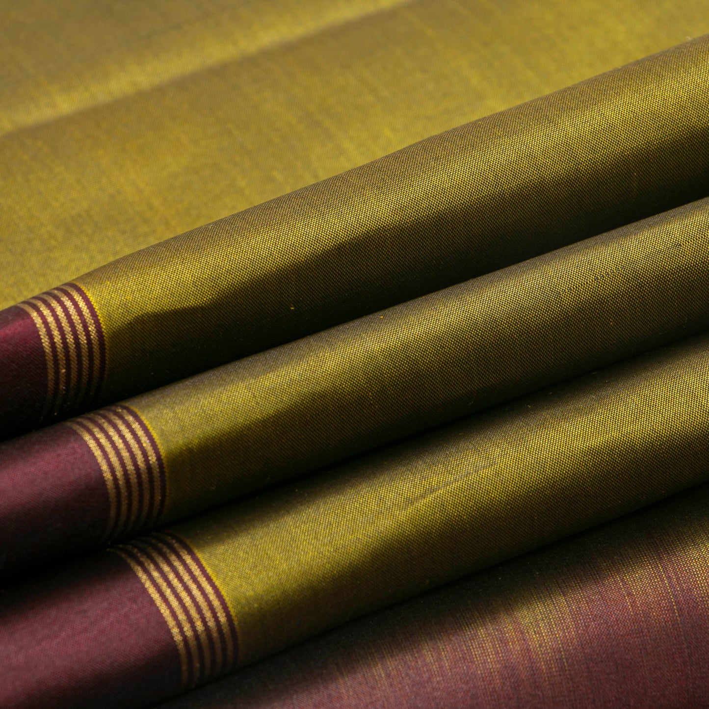 Mehandi Green And Purple Dual Tone Kanchipuram Silk Saree For Festive Wear PV MEN 136