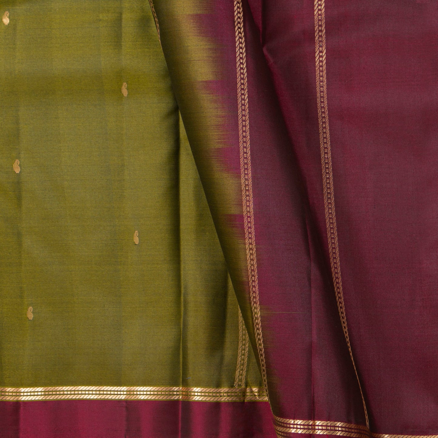 Green And magenta Kanchipuram Silk Saree Light Weight For Festive Wear PV MEN 117