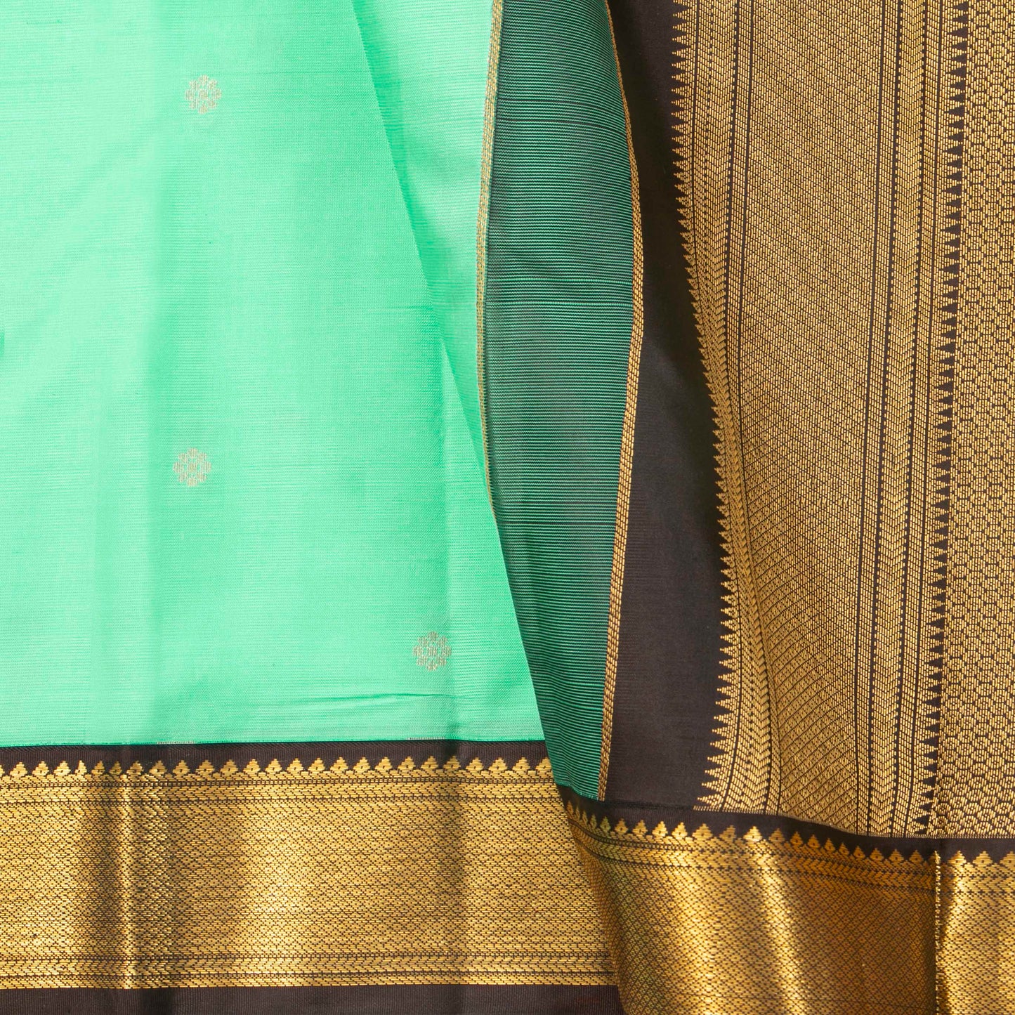 Spring Green And Brown Kanchipuram Silk Saree For Wedding Wear PV MEN 191 - Silk Sari - Panjavarnam PV MEN 191