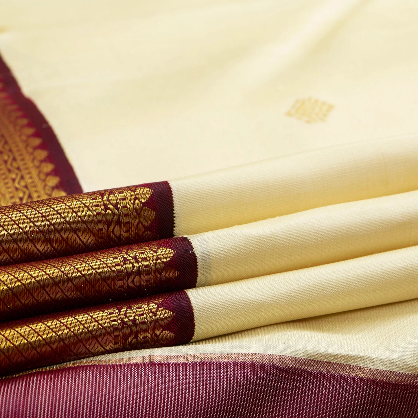Off White And Maroon Kanchipuram Silk Saree For Wedding Wear PV NYC 1736