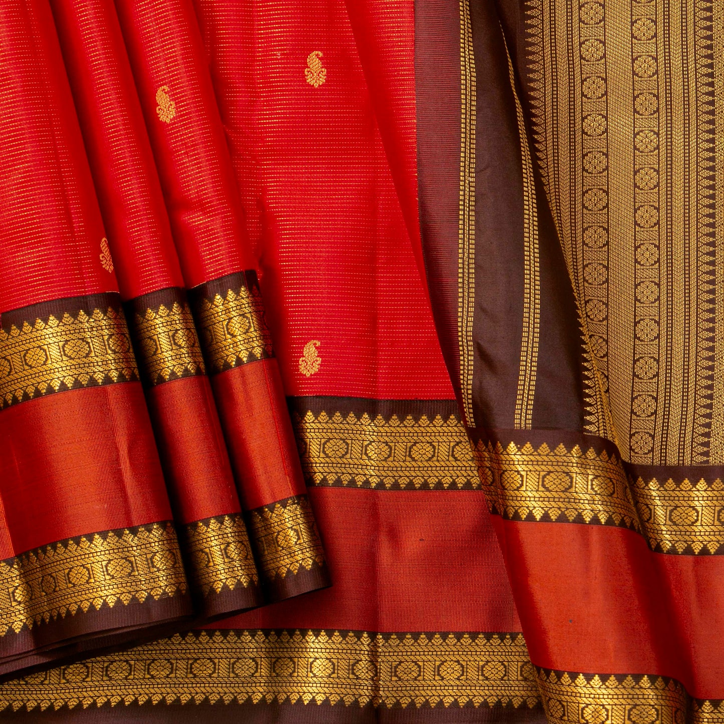 Red And Brown Kanchipuram Silk Saree Vairaoosi  For Festive Wear PV MEN 211