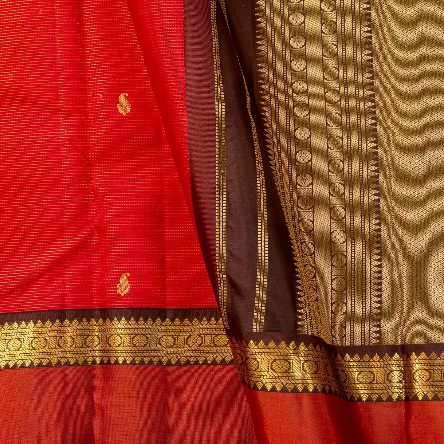 Red And Brown Kanchipuram Silk Saree Vairaoosi  For Festive Wear PV MEN 211
