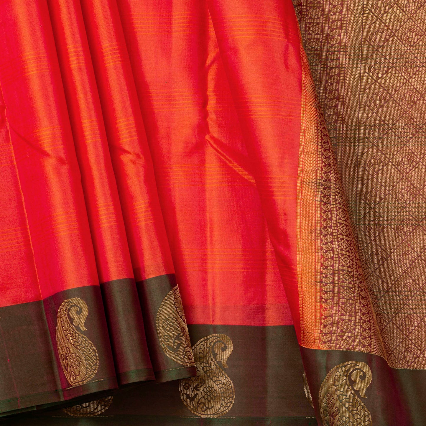 Peach And Green Kanchipuram Silk Saree Light Weight For Festive Wear PV MEN 121 - Silk Sari - Panjavarnam PV MEN 121