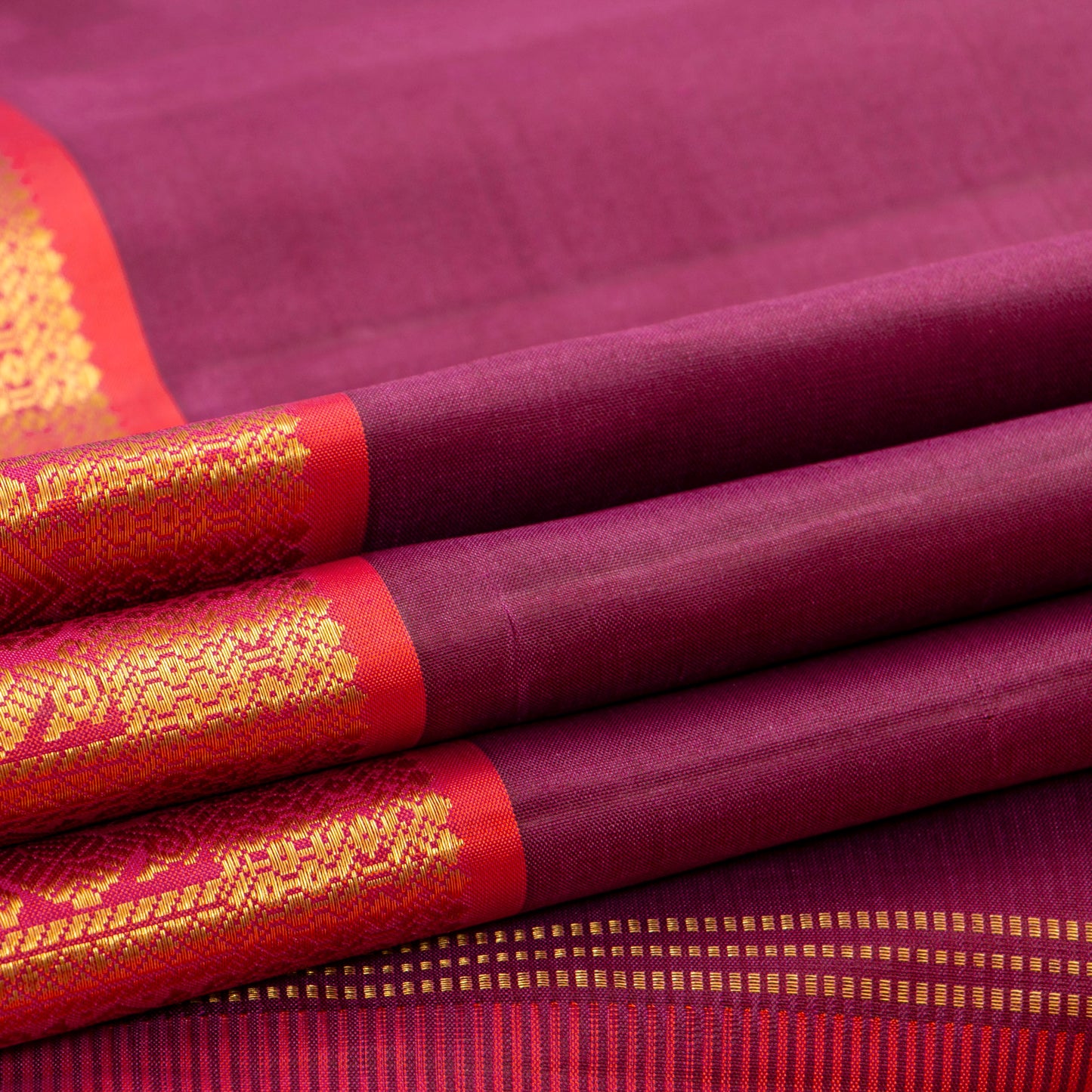 Maroon And Orange Kanchipuram Silk Saree With Short Border Handwoven Pure Silk For Festive Wear PV J 5198