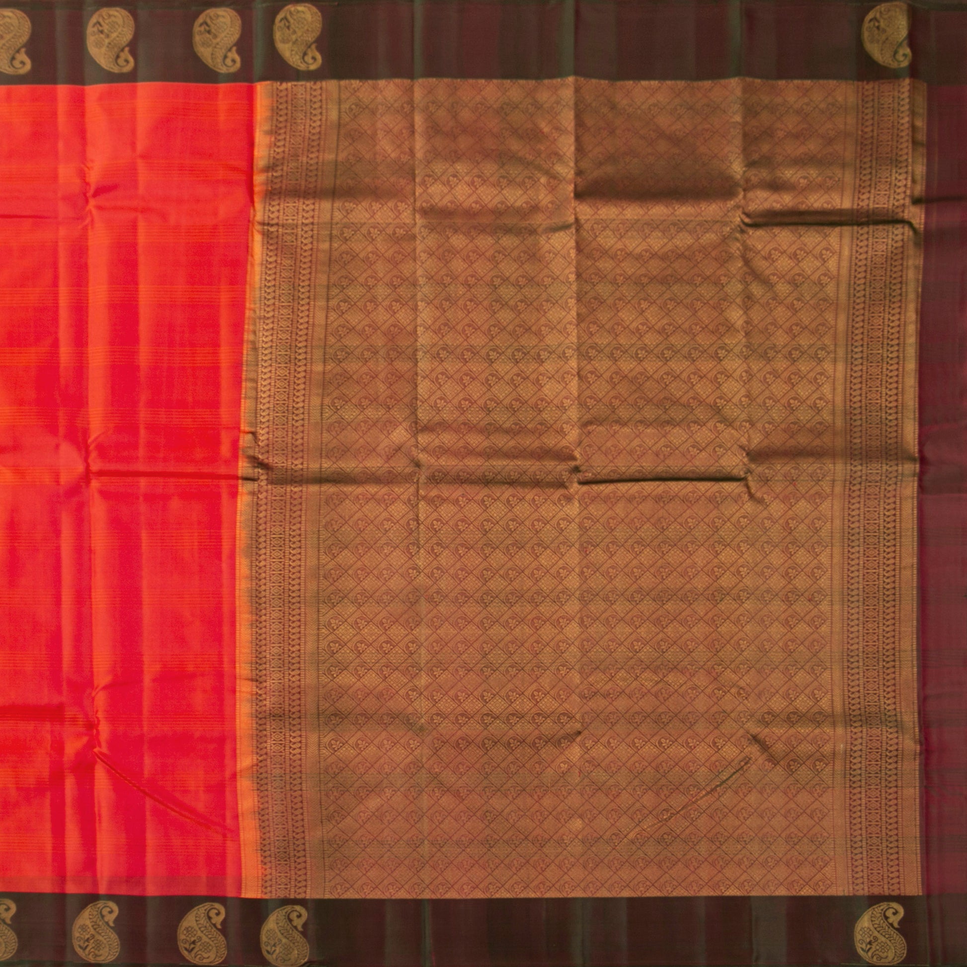 Peach And Green Kanchipuram Silk Saree Light Weight For Festive Wear PV MEN 121 - Silk Sari - Panjavarnam PV MEN 121