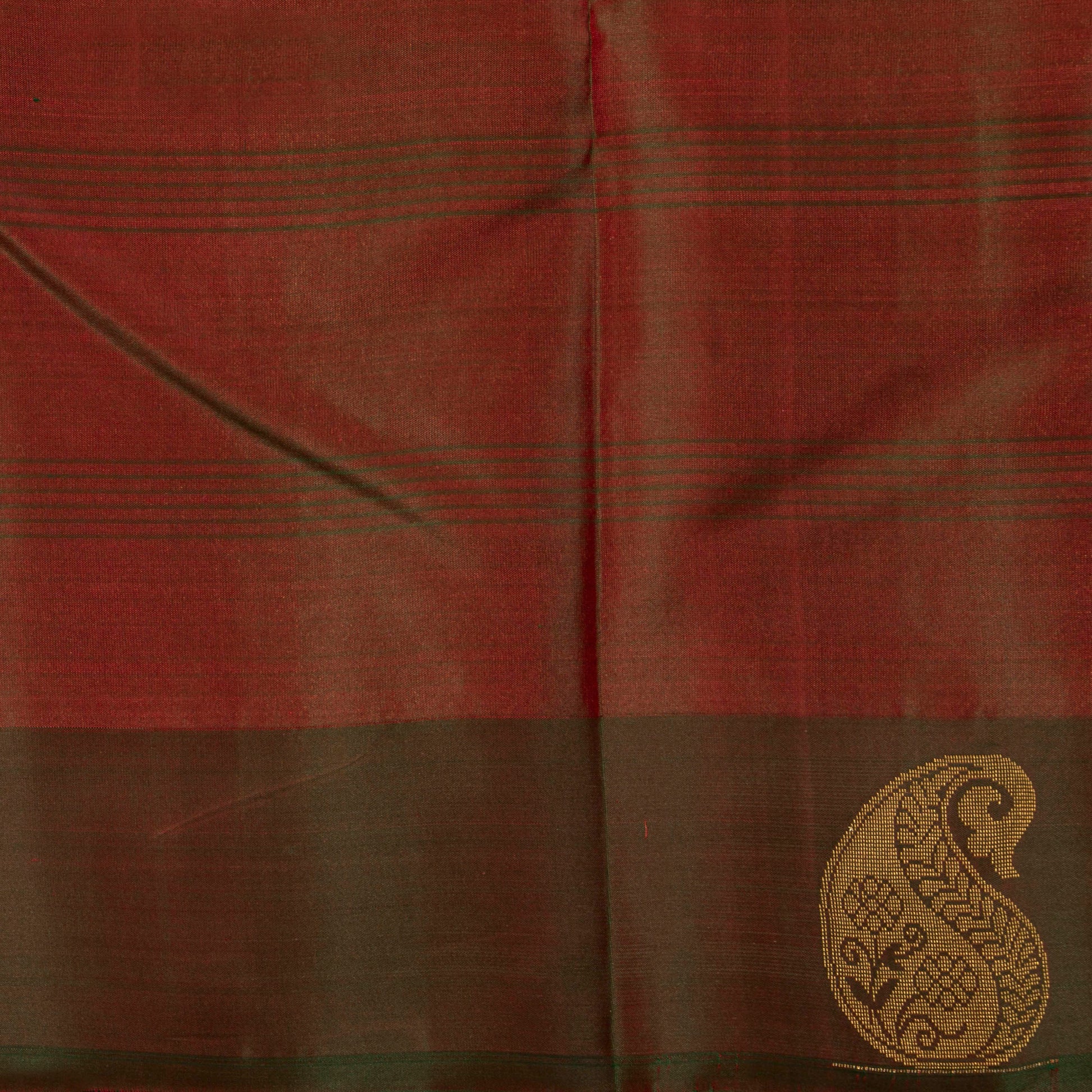 Peach And Green Kanchipuram Silk Saree Light Weight For Festive Wear PV MEN 121 - Silk Sari - Panjavarnam PV MEN 121