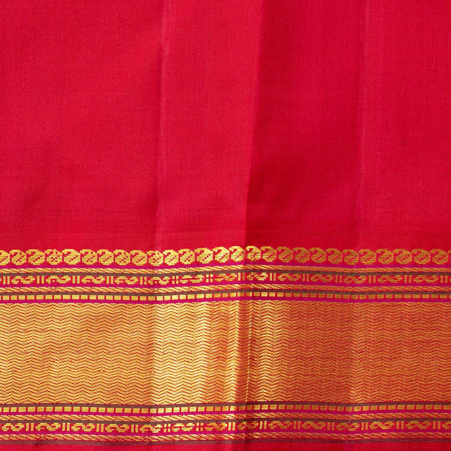 Maroon And Red Kanchipuram Silk Saree With Short Border Handwoven Pure Silk For Festive Wear PV J 5204