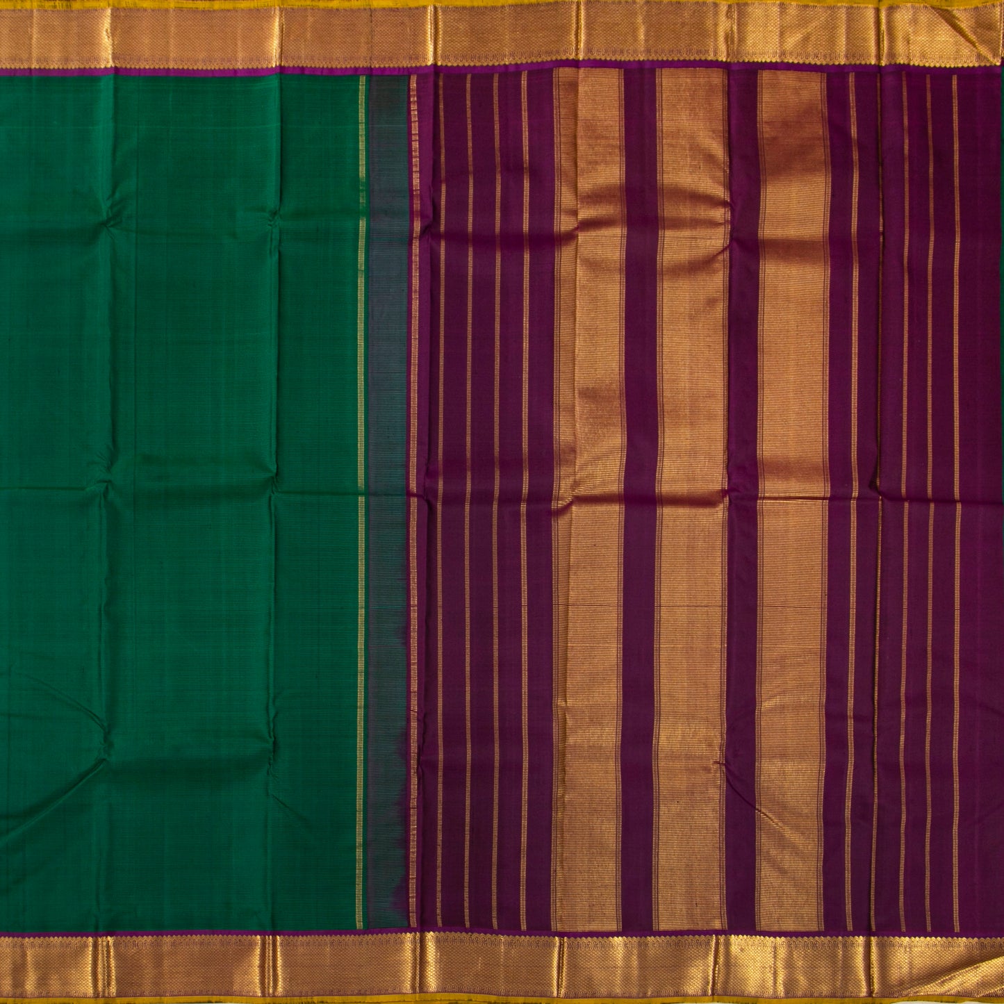 Green And Magenta Kanchipuram Silk Saree With Short Border Handwoven Pure Silk For Festive Wear PV J 5199