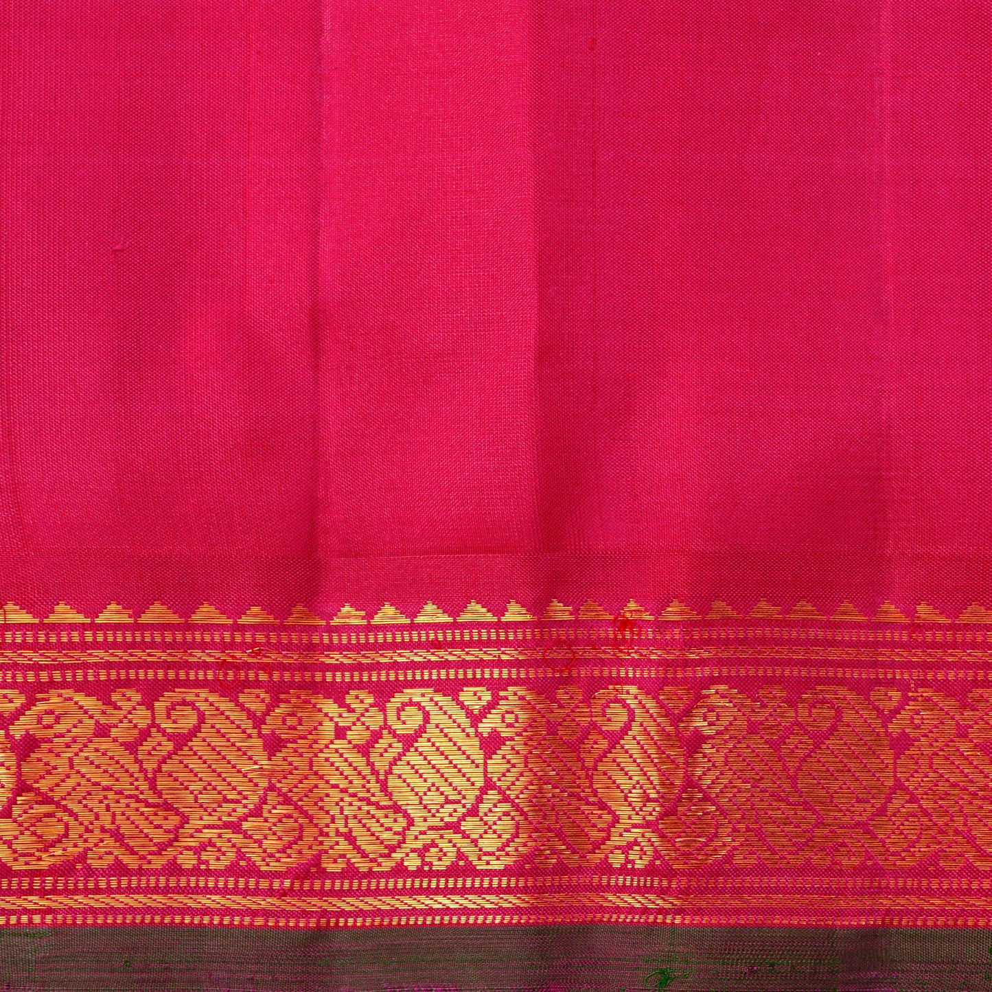 Pink And Maroon Kanchipuram Silk Saree With Short Border Handwoven Pure Silk For Festive Wear PV J 5195