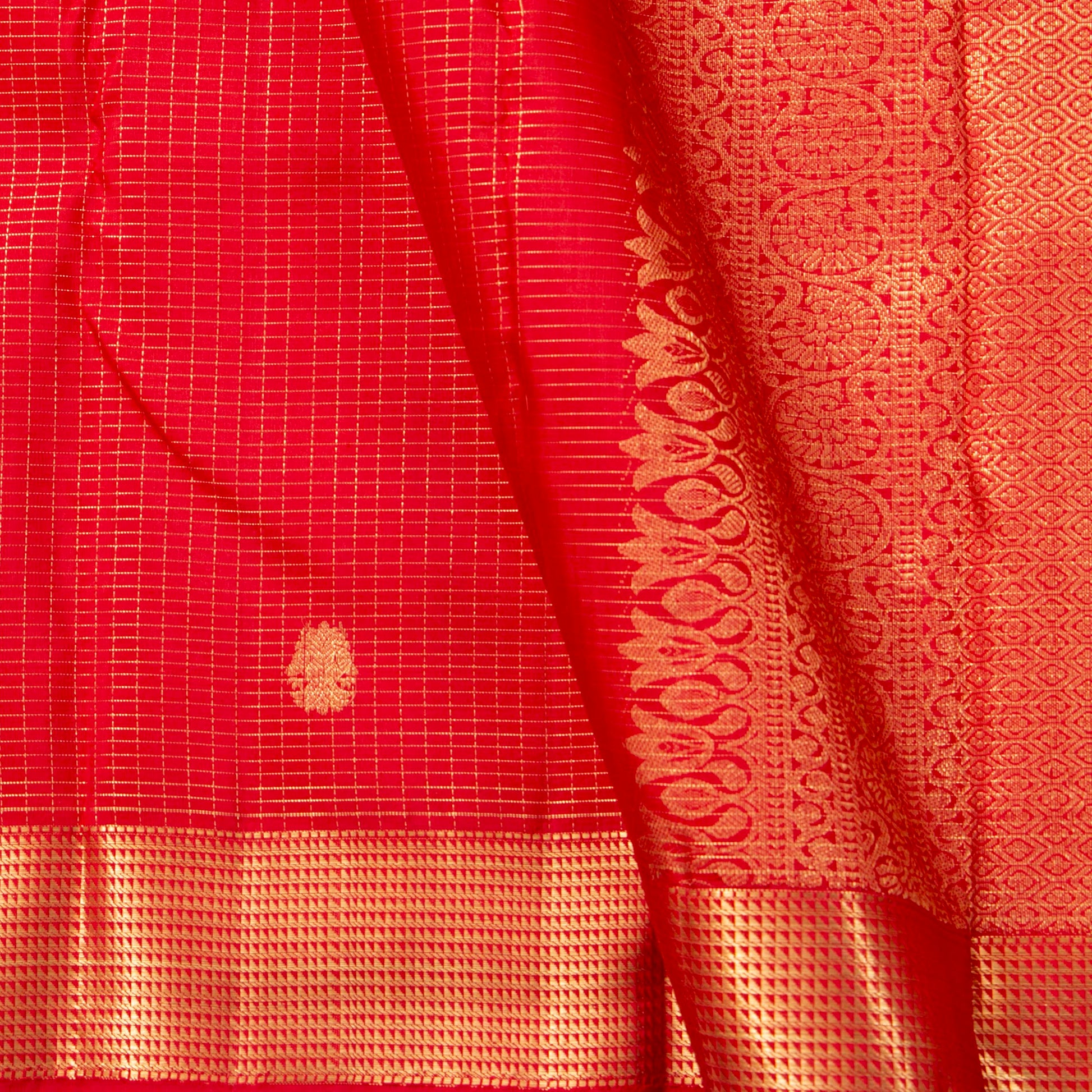 Red Kanchipuram Silk Saree For Festive Wear PV MEN 229 - Silk Sari - Panjavarnam PV MEN 229