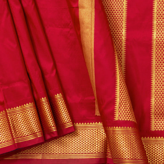 9 Yards Red Kanchipuram Silk Saree Handwoven Pure Silk Pure Zari For Wedding Wear PV NYC 1708