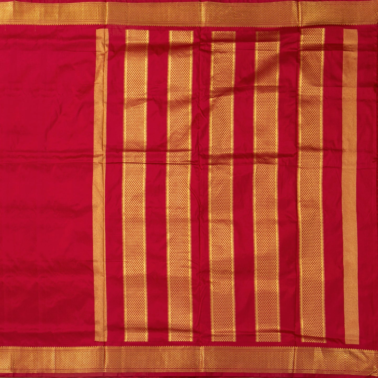 9 Yards Red Kanchipuram Silk Saree Handwoven Pure Silk Pure Zari For Wedding Wear PV NYC 1708
