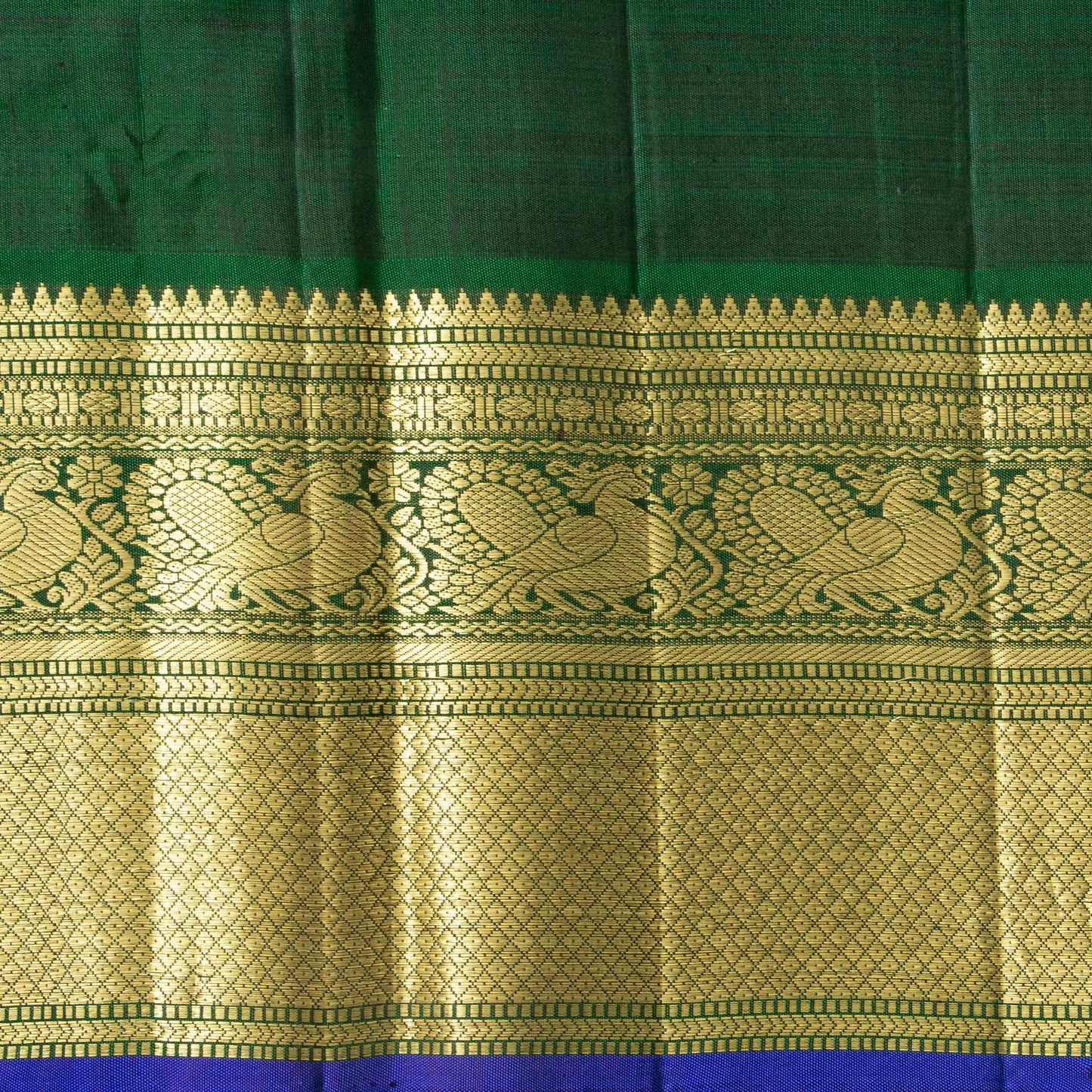Red And Green Kanchipuram Silk Saree For Wedding Wear PV NYC 1629