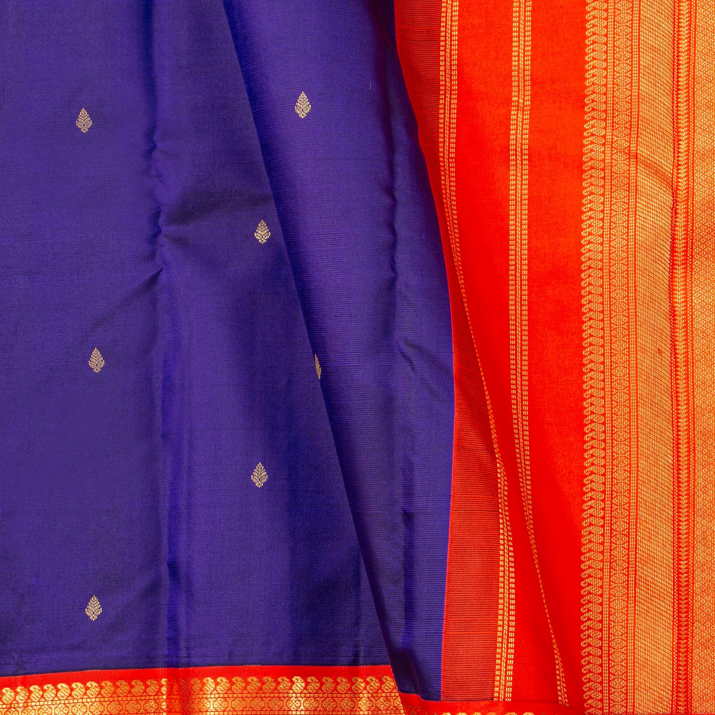 Blue And Red Kanchipuram Silk Saree For Festive Wear PV MEN 190 - Silk Sari - Panjavarnam PV MEN 190