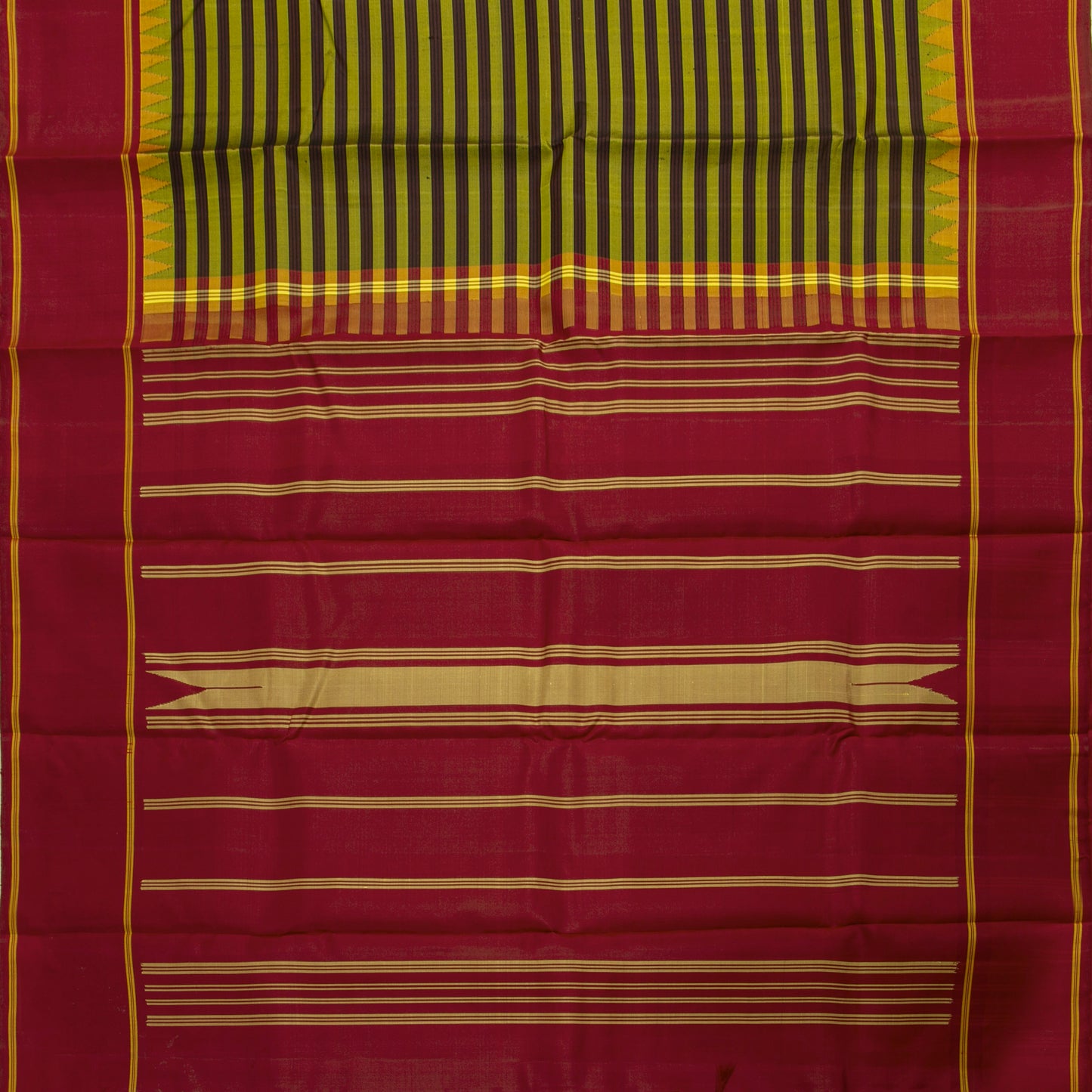 Green And Maroon Kanchipuram Silk Saree With No Zari For Office Wear PV RM NZ 481