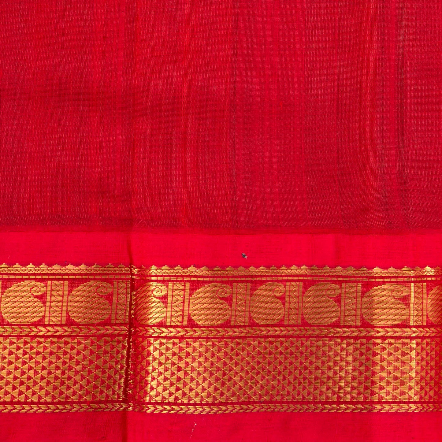Green And Red Kanchi Silk Cotton Saree With Chakram Annam Motifs For Festive Wear VP SC 161