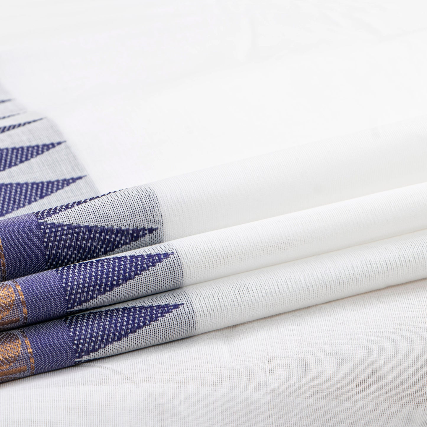 White Kanchi Cotton Saree Ganga Jamuna Border  For Festive Wear PV MM KC 760