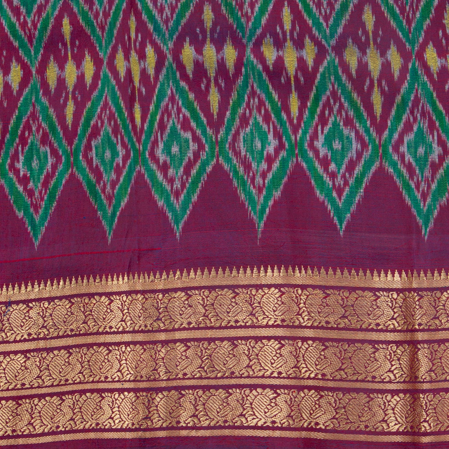 Radha And Krishna Themed Handpainted Kalamkari Kanchipuram Silk Saree For Festive Wear PV KAI IKS 103