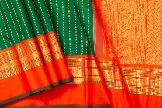 Green And Orange Kanchipuram Silk Saree With Medium Border Handwoven Pure Silk For Wedding Wear PV J 570 - Silk Sari - Panjavarnam