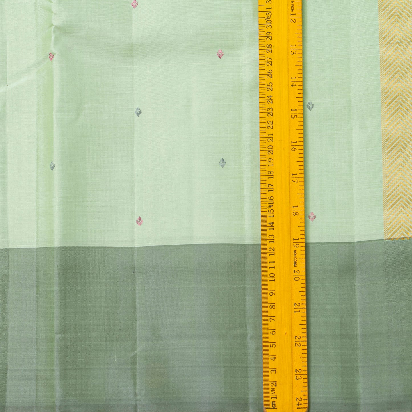 Elachi Green Ganga Jamuna Border Kanchipuram Silk Saree For Festive Wear PV KNN 337