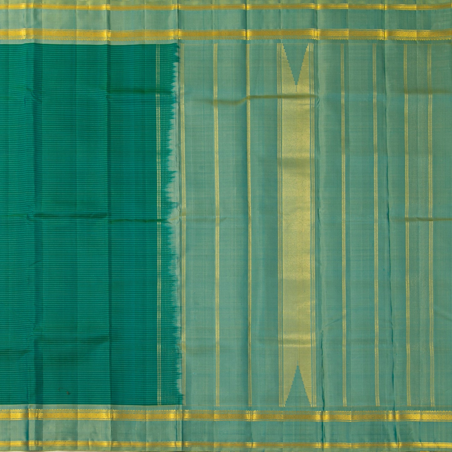 Green  Kanchipuram Silk Saree For Festive Wear PV KNN 328
