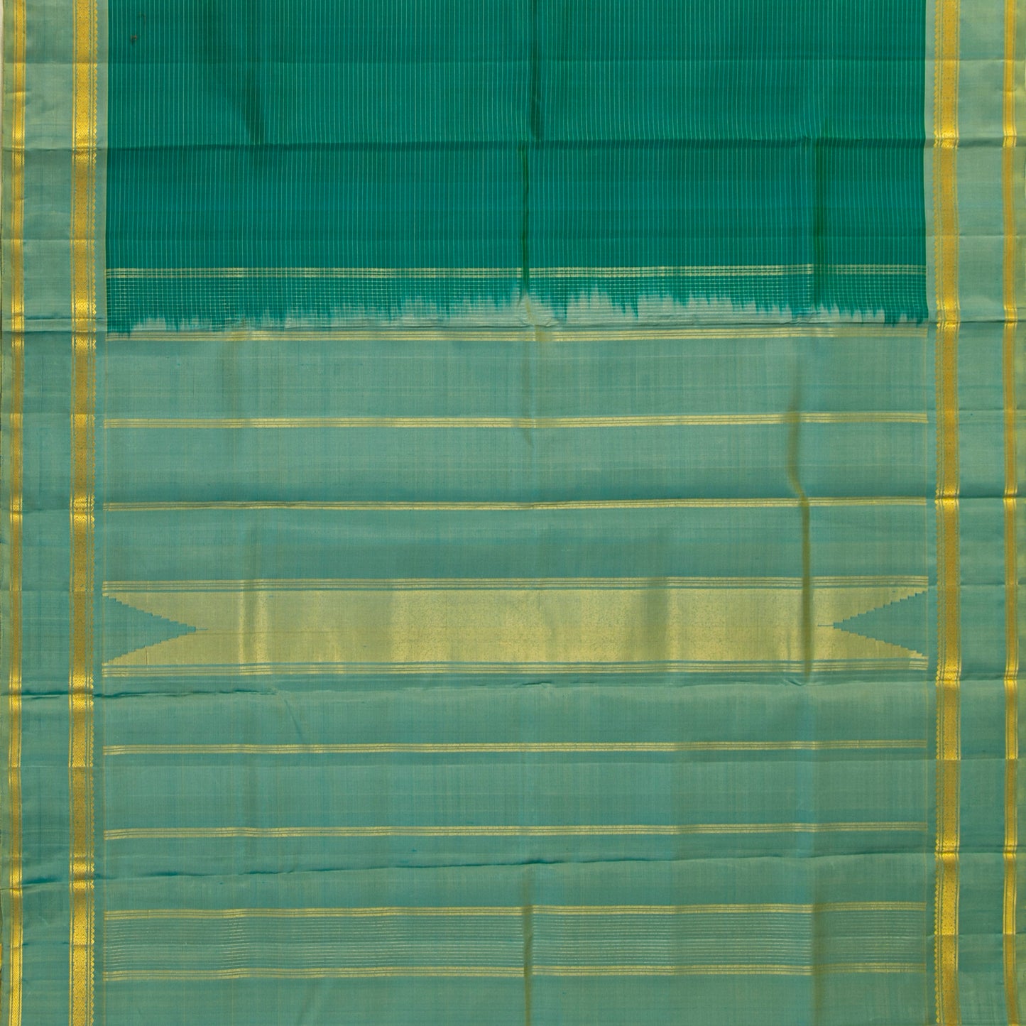 Green  Kanchipuram Silk Saree For Festive Wear PV KNN 328