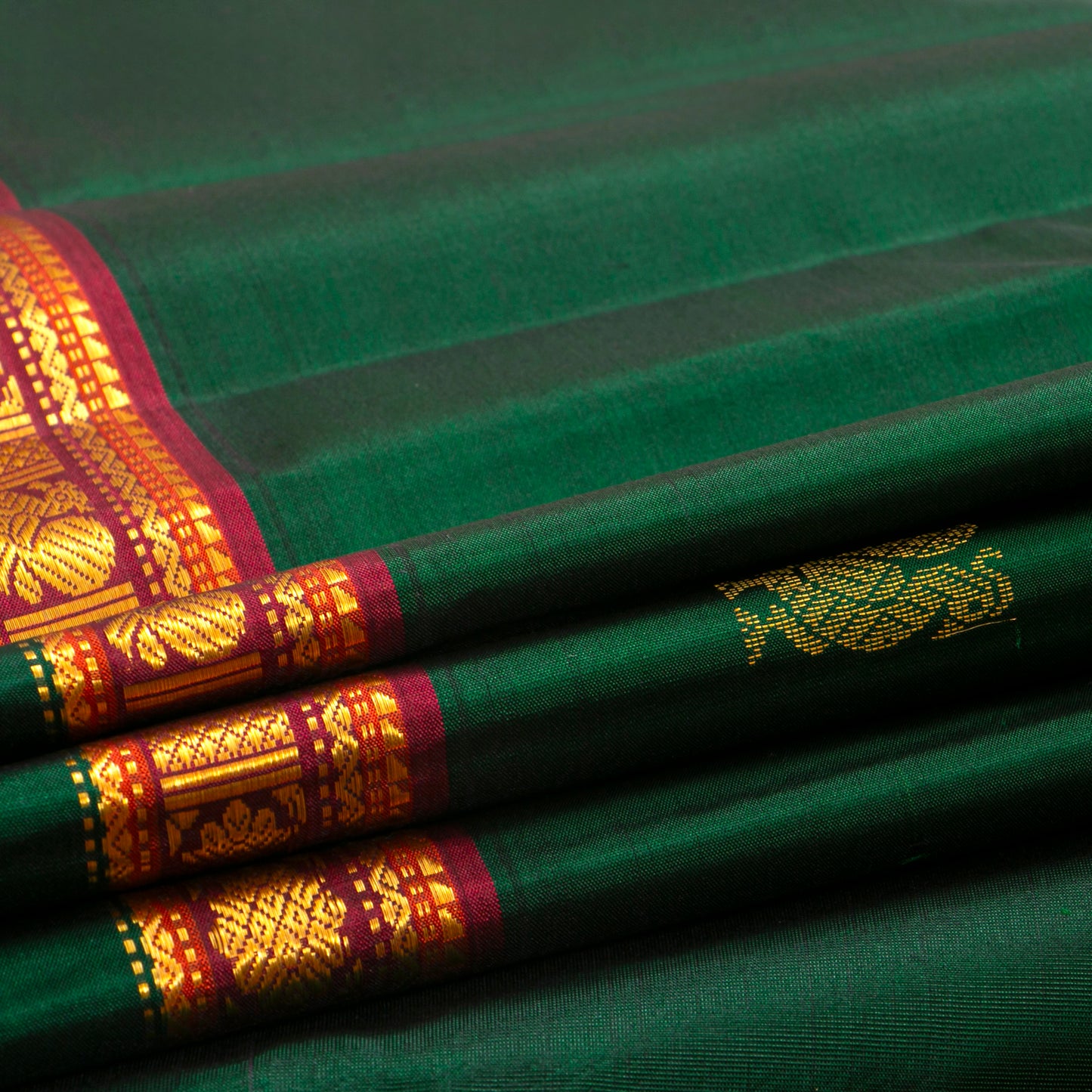 Green And Maroon Kanchipuram Silk Saree For Wedding Wear PV VIS 123