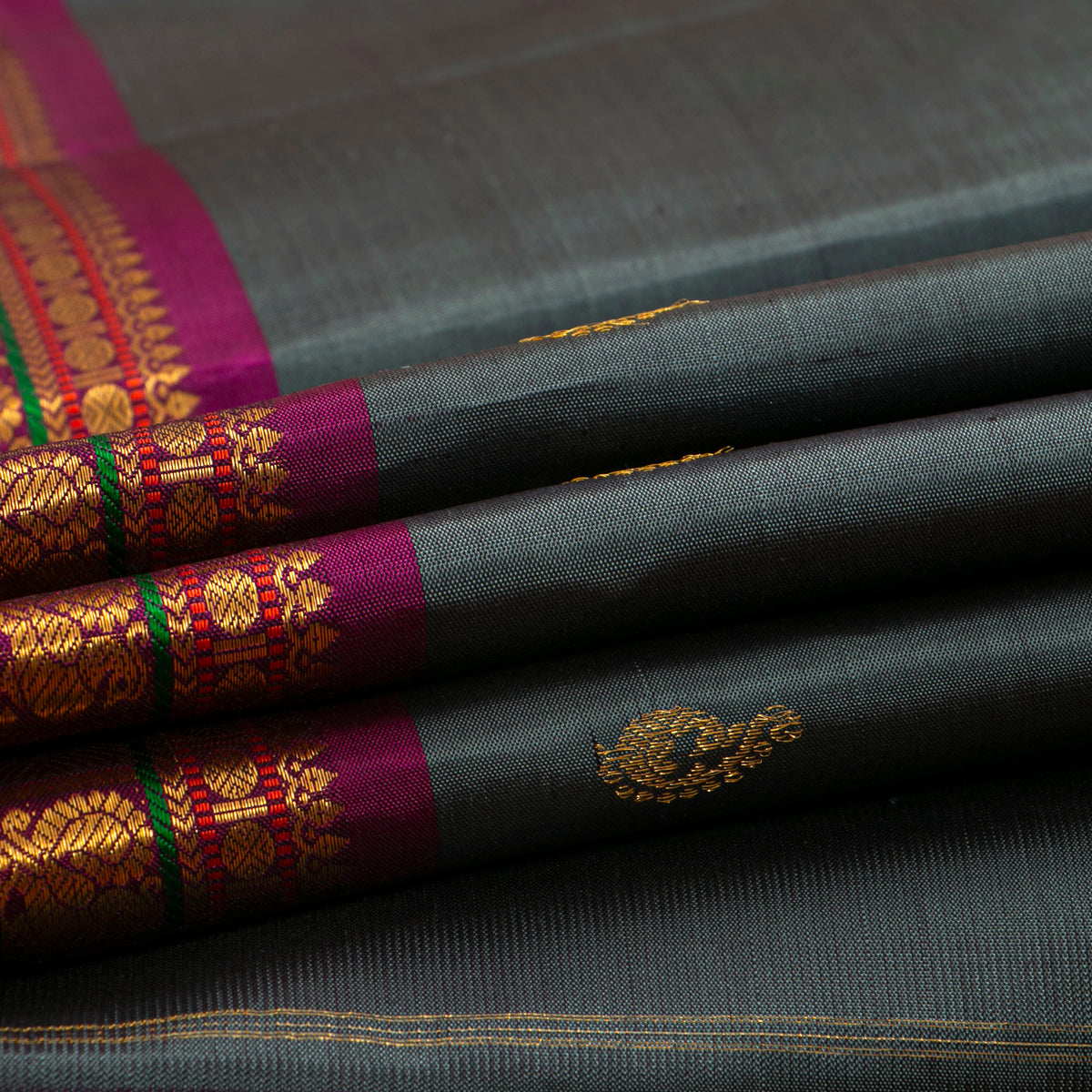 Grey And Magenta Kanchipuram Silk Saree For Festive Wear PV VIS 114