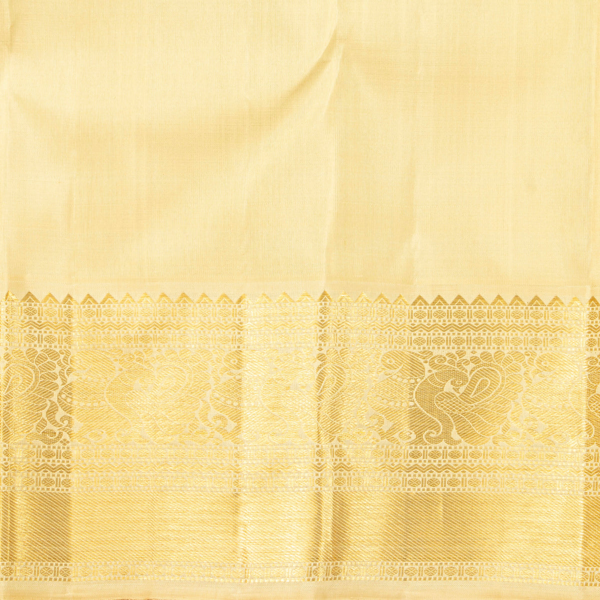Green And Off White Kanchipuram Silk Saree For Festive Wear PV VG 105