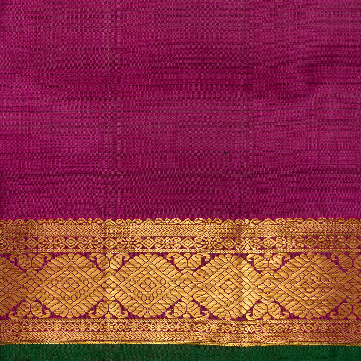 9 Yards Green And Magenta Kanchipuram Silk Saree With Attached Blouse For Festive Wear PV VIS 118