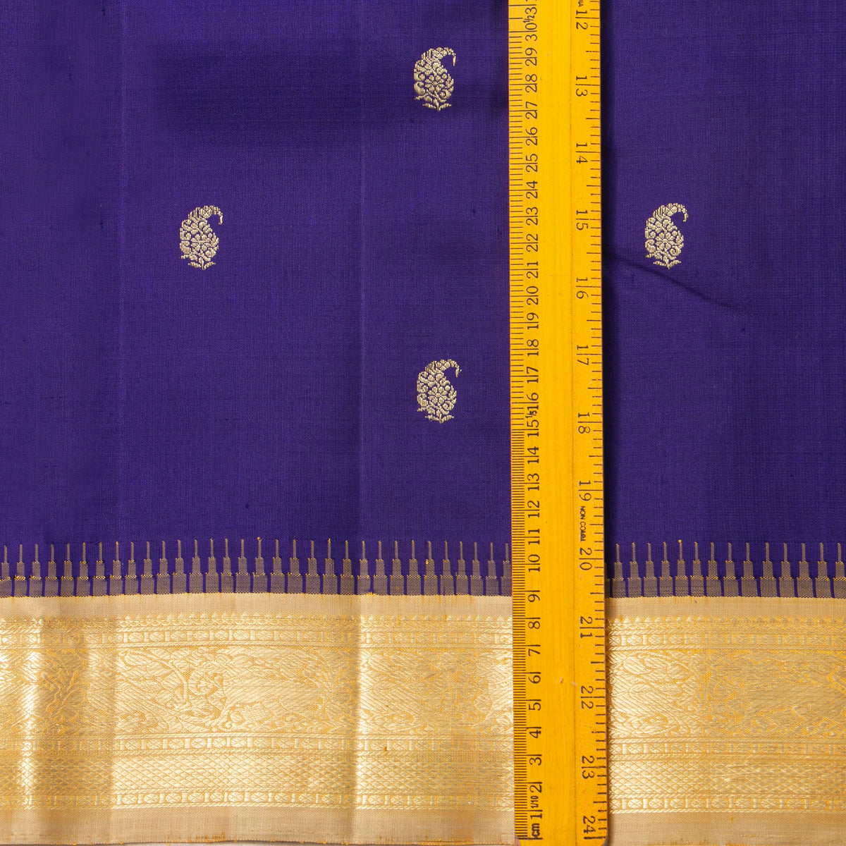 Blue And Off White Kanchipuram Silk Saree For Festive Wear PV NYC 1952