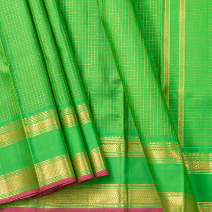 Green Kanchipuram Silk Saree For Bridal Wear PV NYC 1940