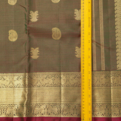 Manthulir Green Kanchipuram Silk Saree For Bridal Wear PV NYC 1972