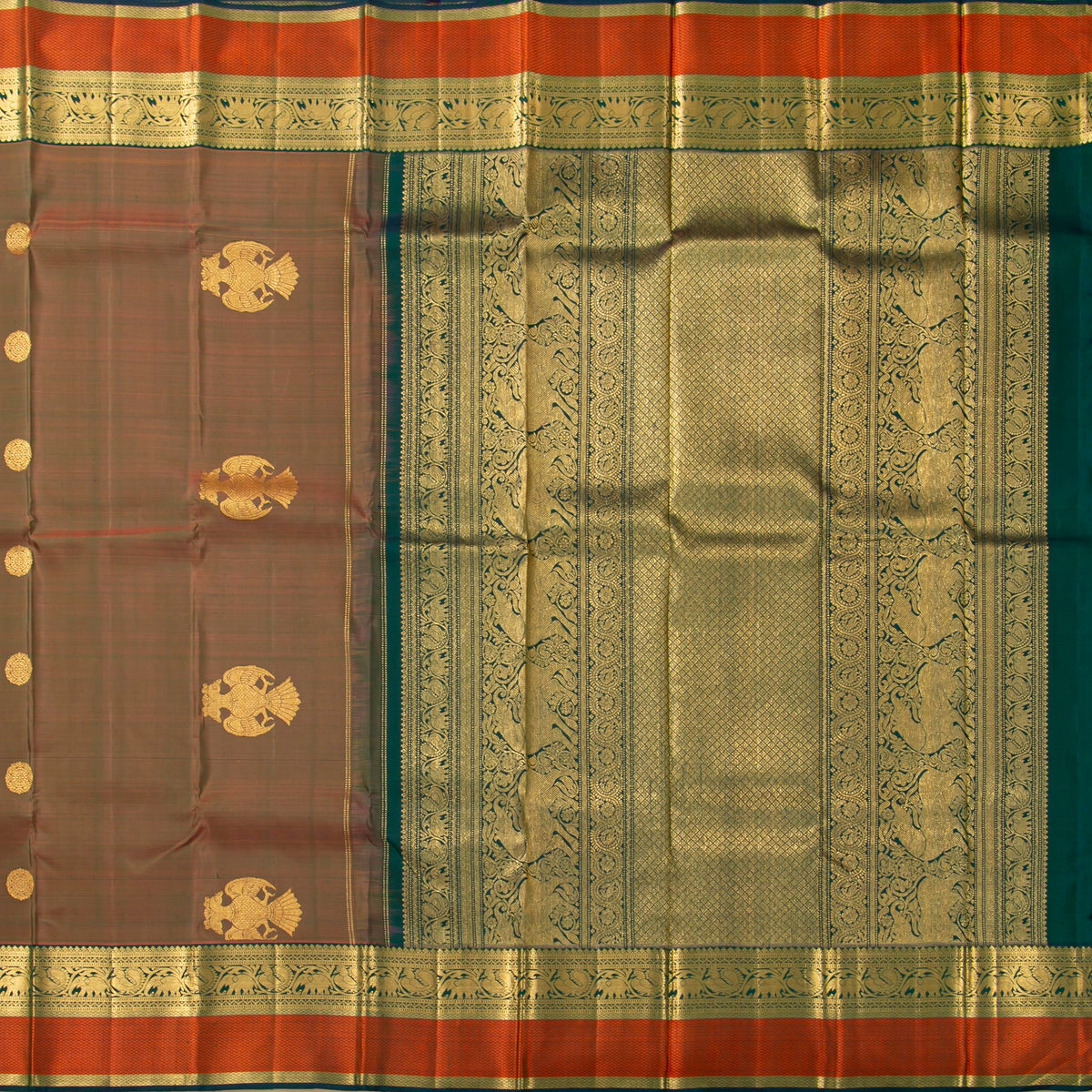 Manthulir Green Kanchipuram Silk Saree For Bridal Wear PV NYC 2041