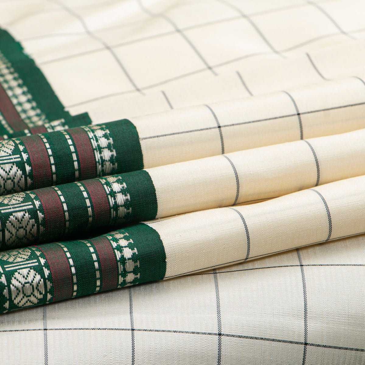 Off White And Green Kanchipuram Silk Saree No Zari For Festive Wear PV 2072