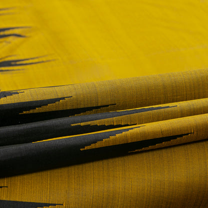 Mustard And Black Thazampoo Border Kanchipuram Silk Saree For Festive Wear PV NYC 2070