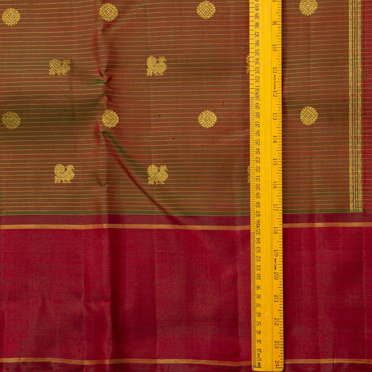 Manthulir Green And Red Kanchipuram Silk Saree For Festive Wear PV 2067