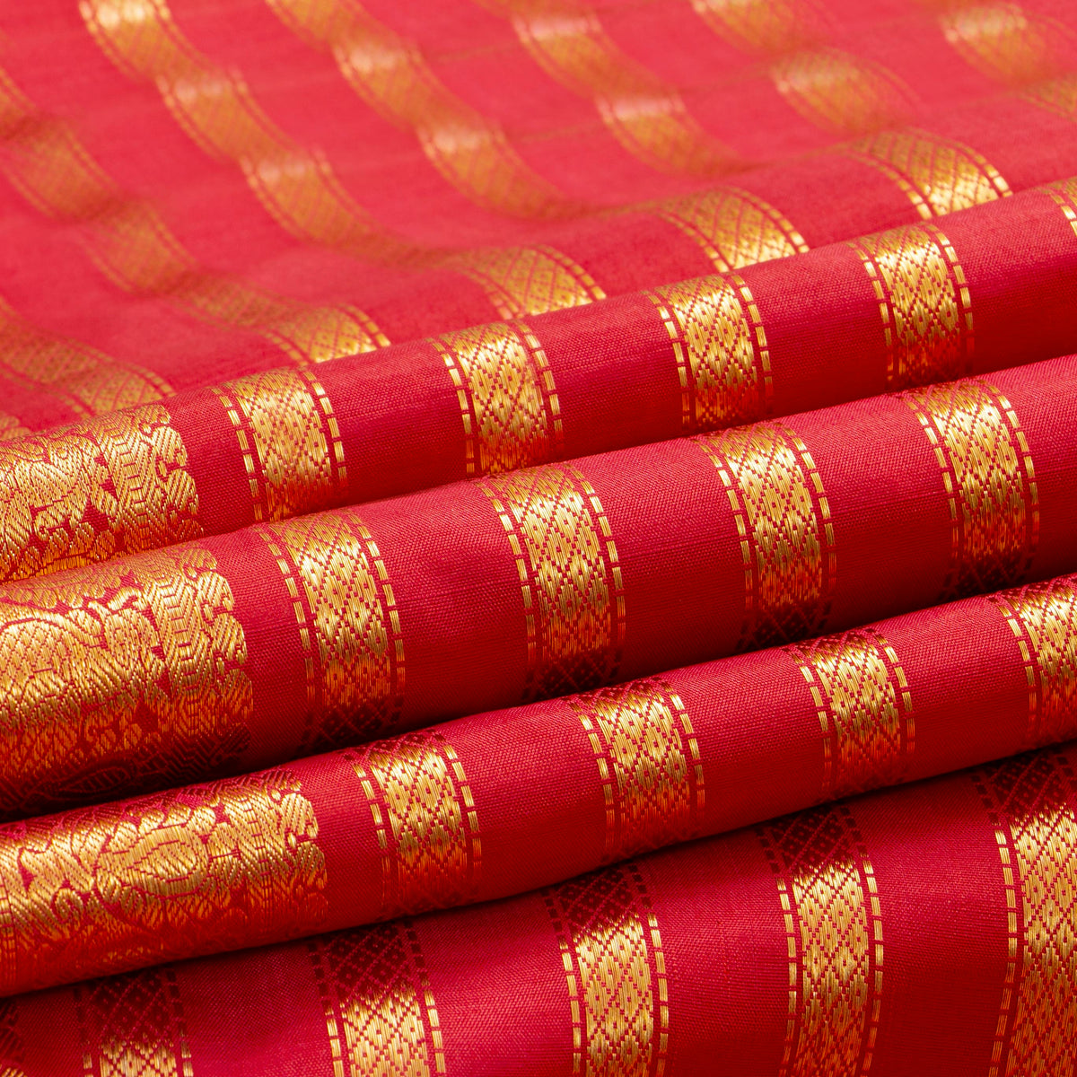 Red Kanchipuram Silk Saree For Wedding Wear PV NYC 2043