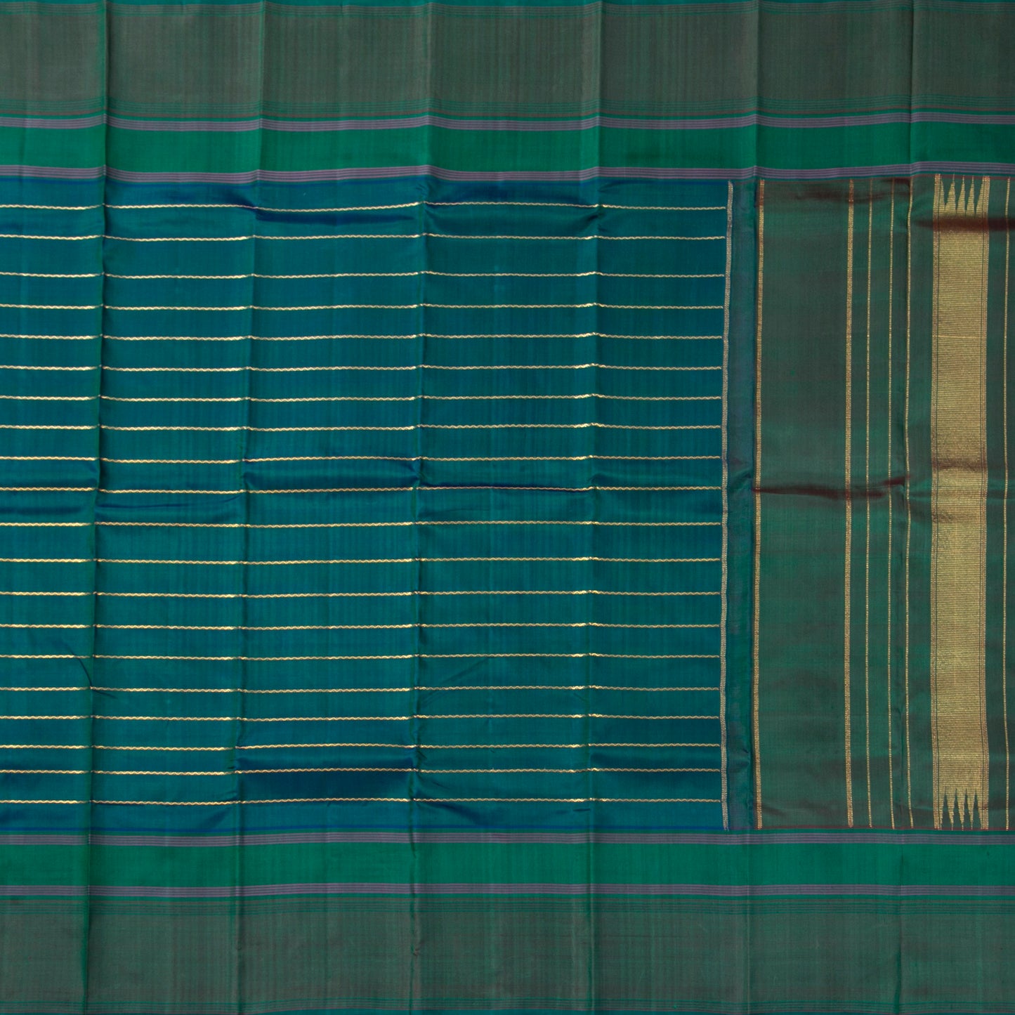 Green Dual Shade Kanchipuram Silk Saree With Veldhari Stripes For Festive Wear PV ABI 50981
