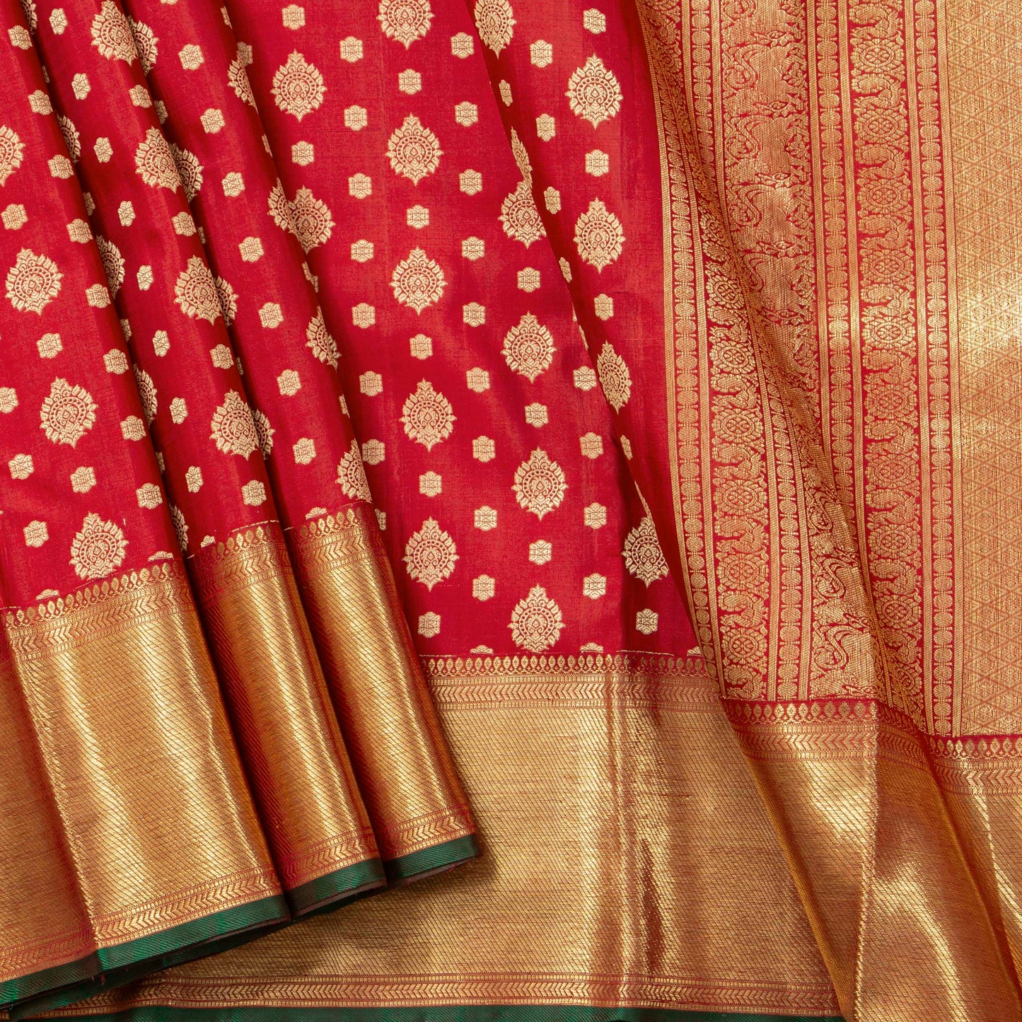 Red Kanchipuram Silk Saree For Wedding Wear PV NYC 1843