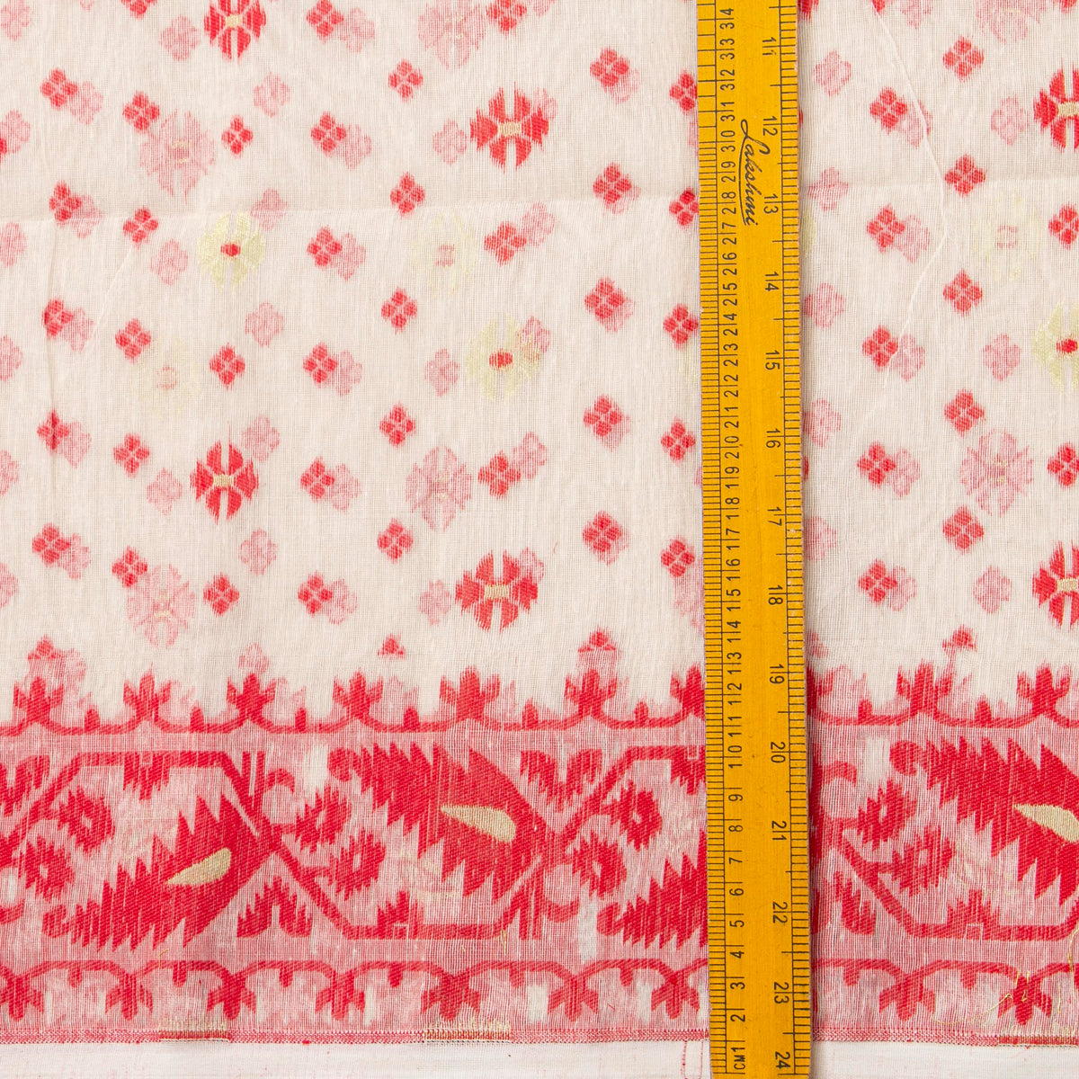 White And Red Dhakai Jamdani Muslin Silk Saree For Party Wear PV MJ 174