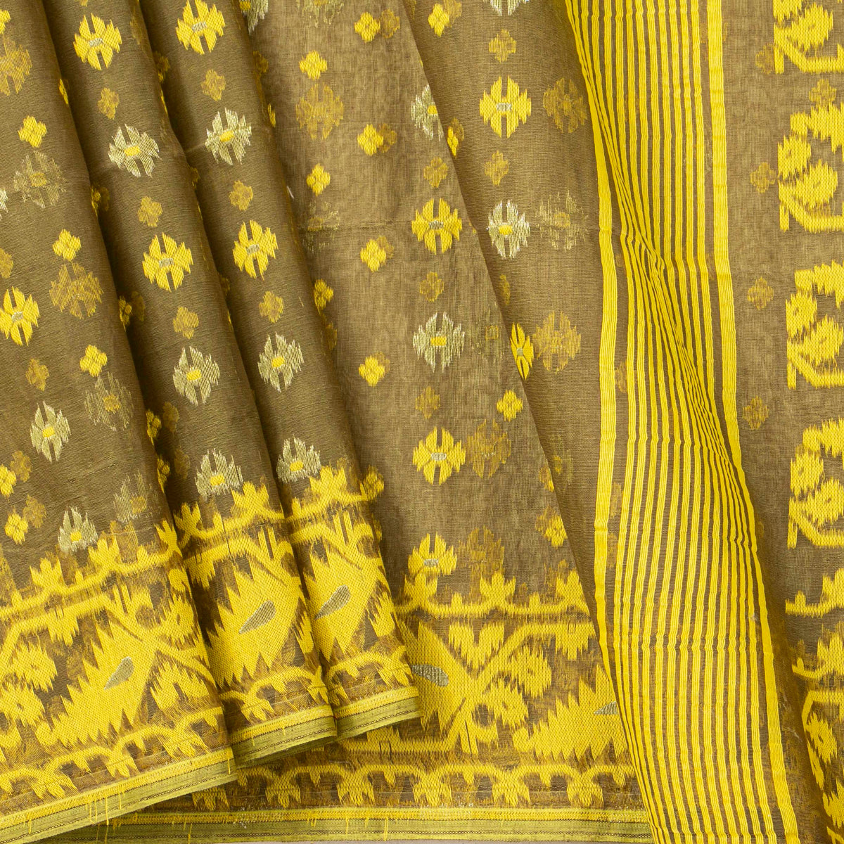 Green Dhakai Jamdani Muslin Silk Saree For Party Wear PV MJ 172