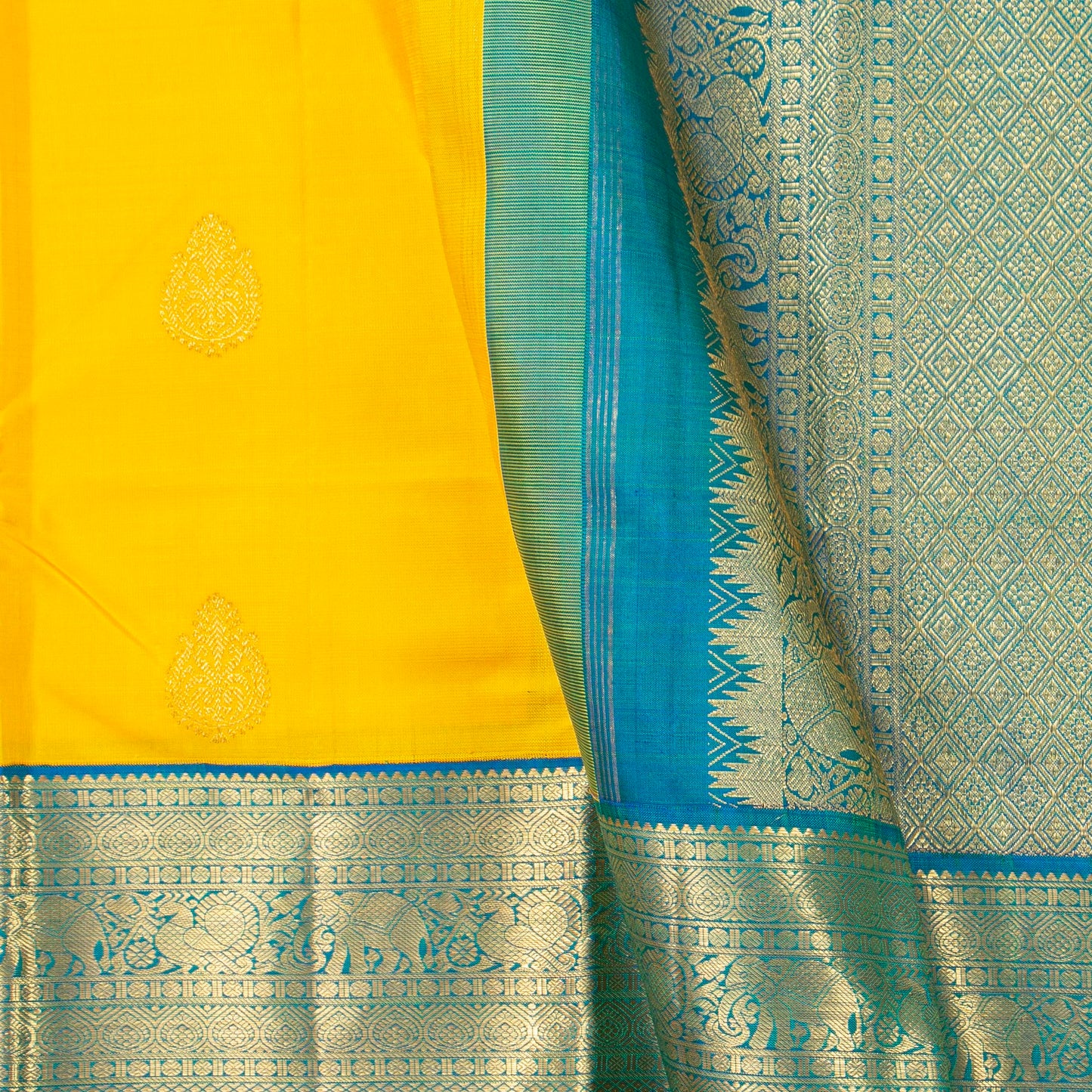 Yellow And Blue Kanchipuram Silk Saree For Festive Wear PV NYC 1848 - Silk Sari - Panjavarnam PV NYC 1848