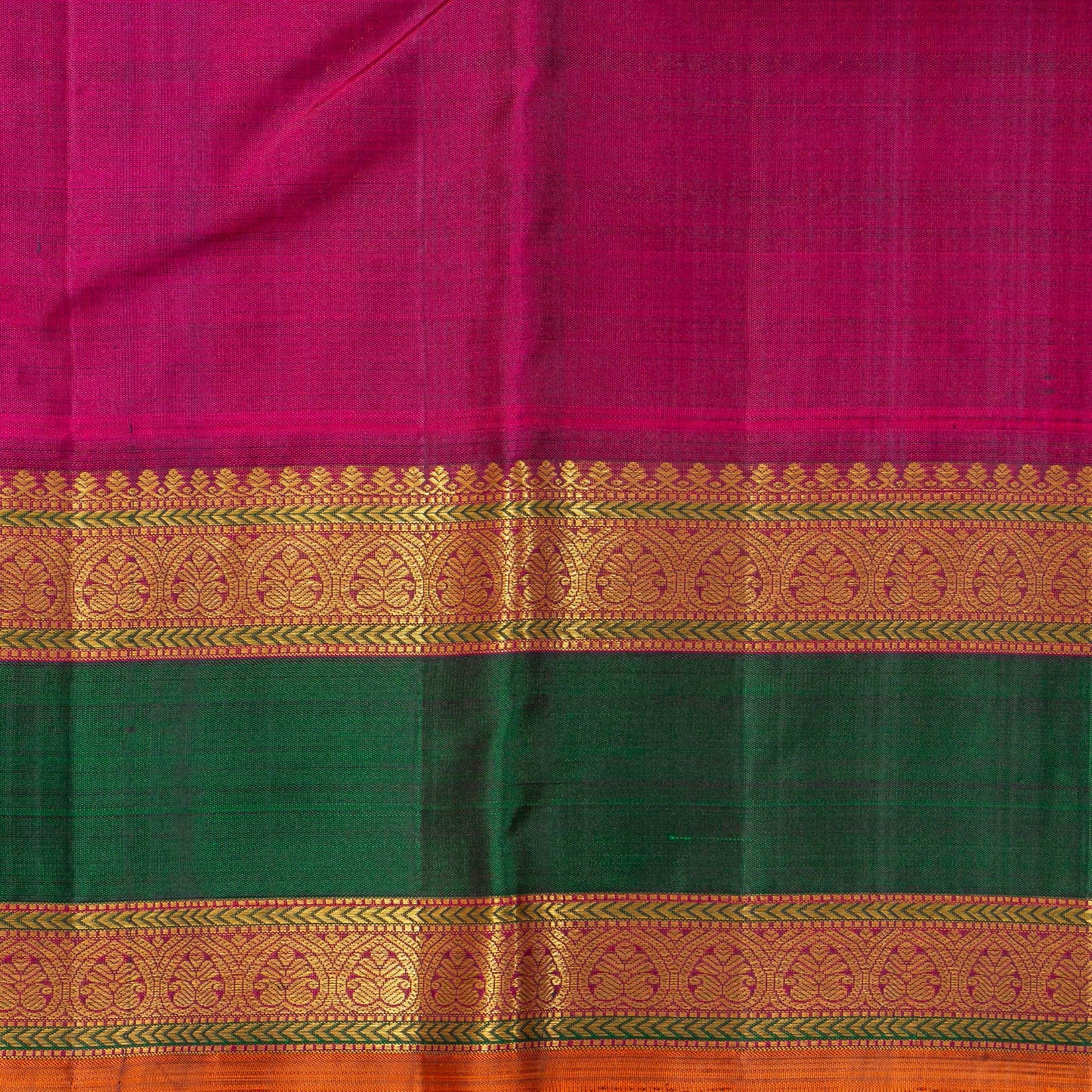 Offwhite And Magenta Kanchipuram Silk Saree For Festive Wear PV NYC 1747