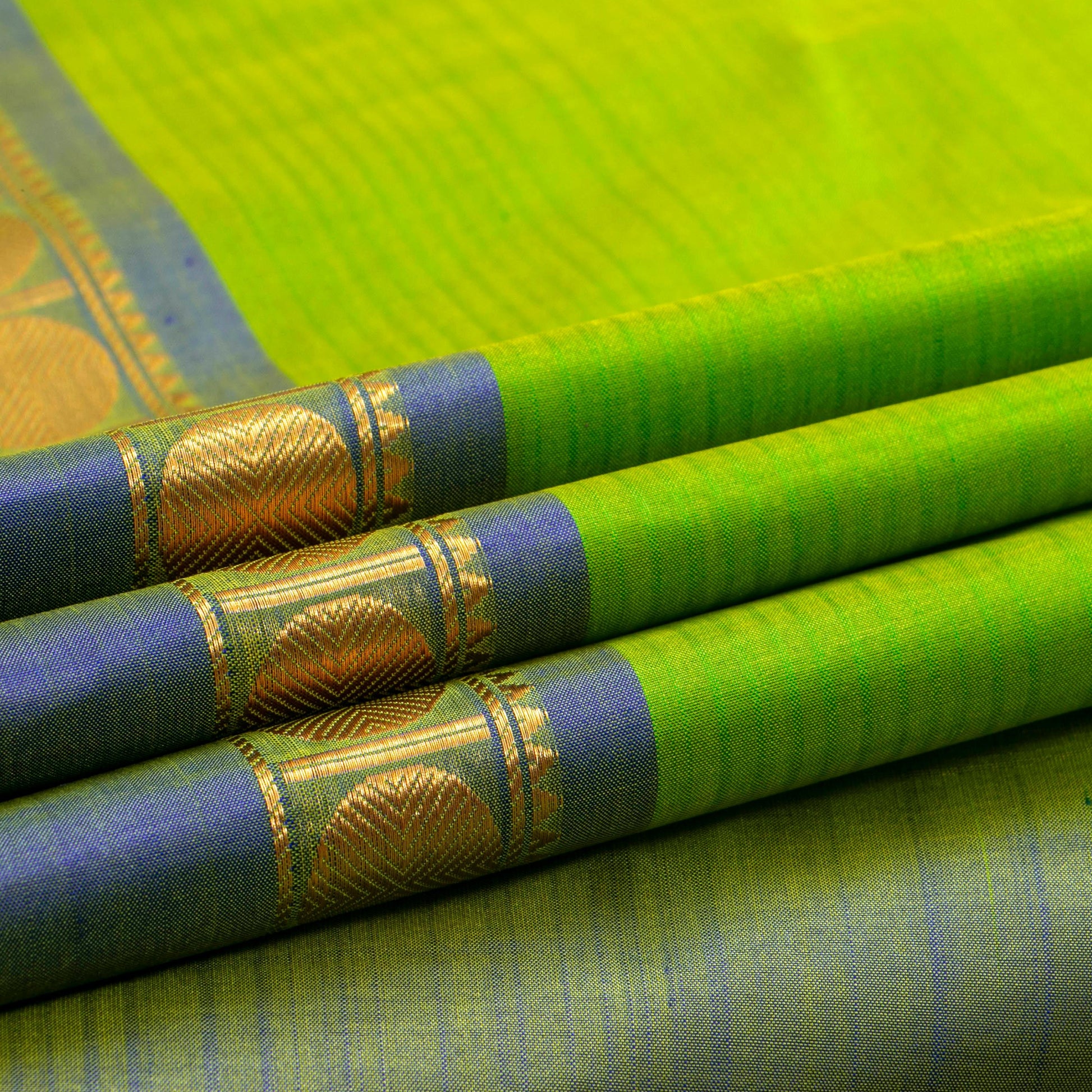 Green And Blue Kanchipuram Silk Saree For Festive Wear PV NYC 1858 - Silk Sari - Panjavarnam PV NYC 1858