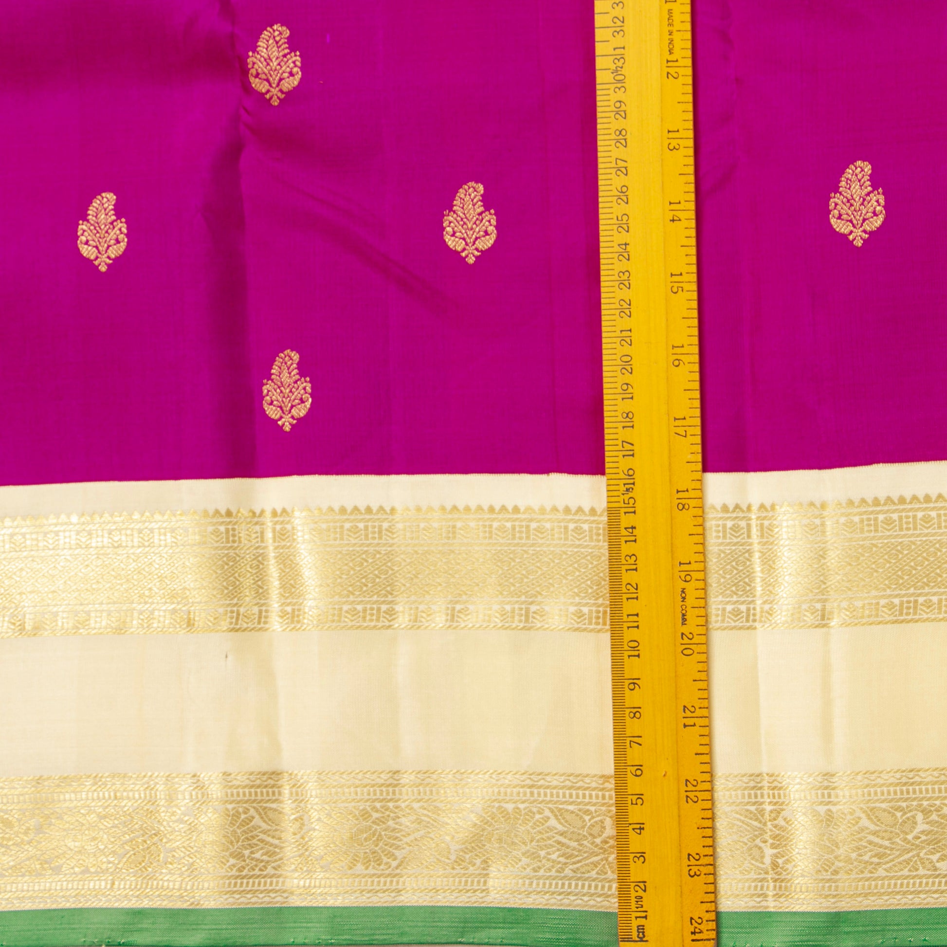 Pink And Off White Kanchipuram Silk Saree For Wedding Wear PV NYC 1794 - Silk Sari - Panjavarnam PV NYC 1794