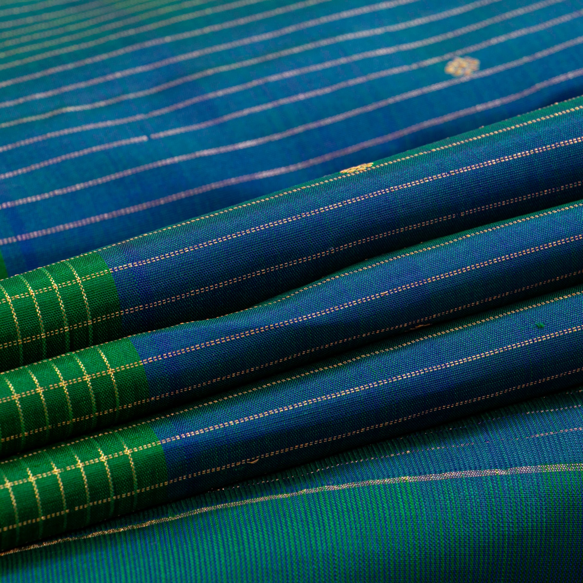 Mayilkazhuthu Blue With Green Kanchipuram Silk Saree For Festive Wear PV NYC 1804 - Silk Sari - Panjavarnam PV NYC 1804