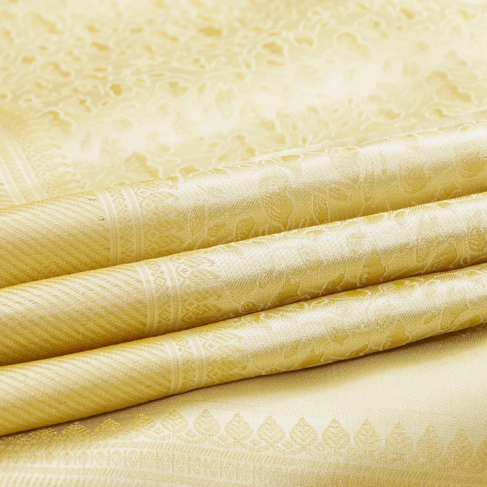 Off White Kanchipuram Silk Saree For Wedding Wear PV NYC 1832 - Silk Sari - Panjavarnam PV NYC 1832