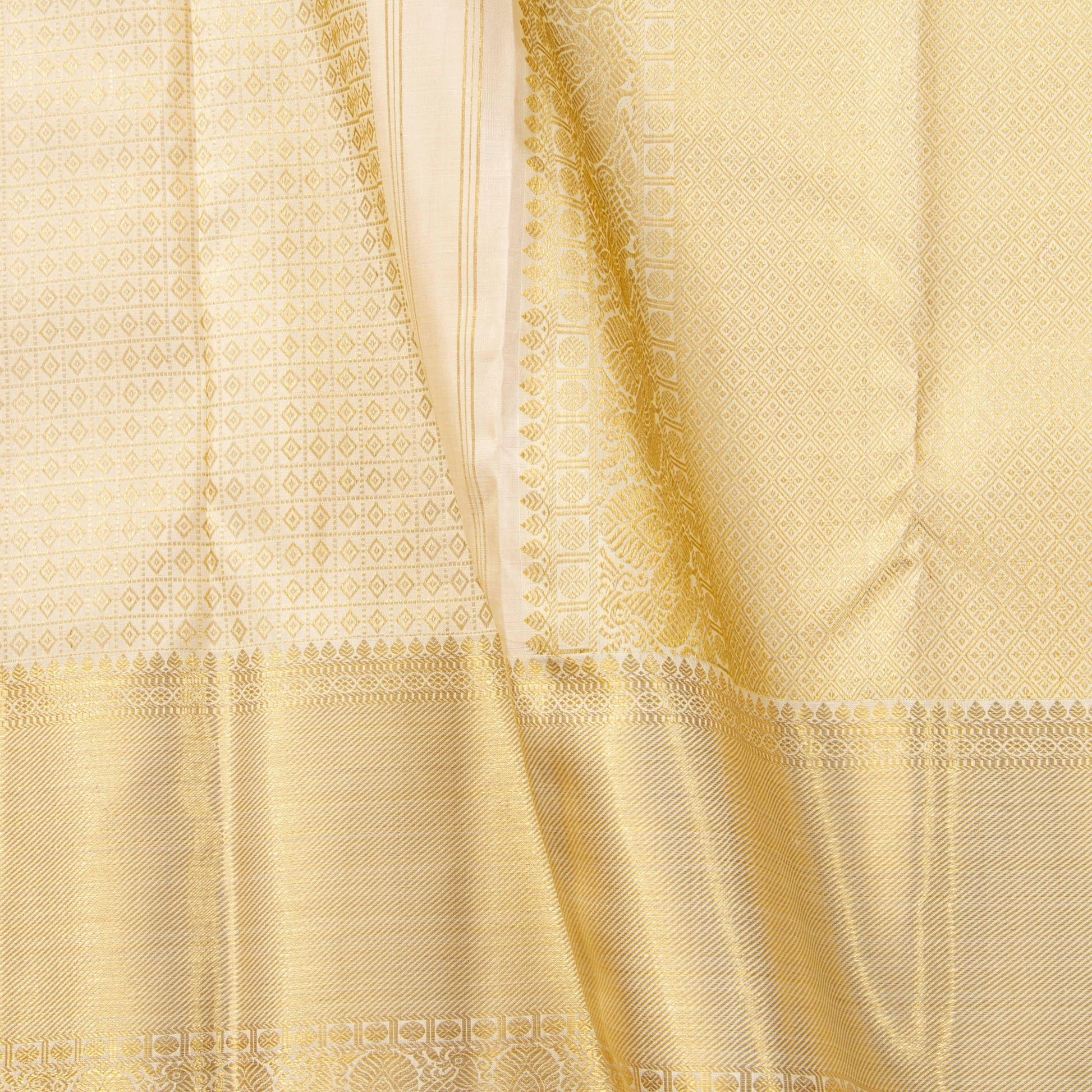 Off White Kanchipuram Silk Saree For Wedding Wear PV NYC 1926 - Silk Sari - Panjavarnam PV NYC 1926